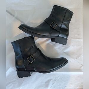 Cole Haan Huntley Waterproof Black Leather Ankle Boots Size 7 Womens